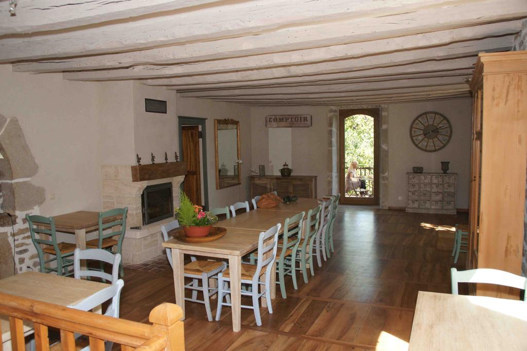 Mas Del Lum Bed and Breakfast Boussac  Exteriör bild